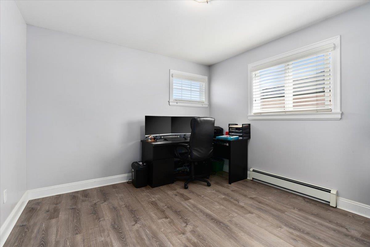 11288 87a Avenue, Delta, British Columbia  V4C 3A6 - Photo 21 - R3113883