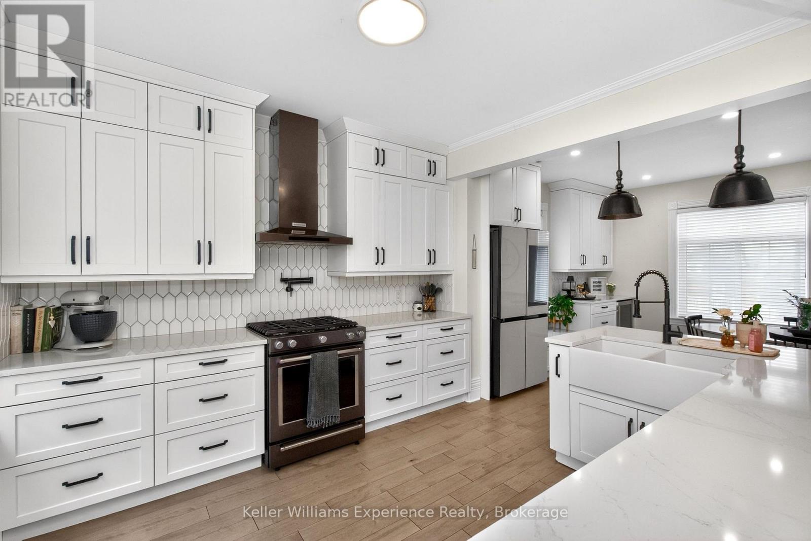 166 Sixth Street, Midland, Ontario  L4R 3X6 - Photo 6 - S13030594