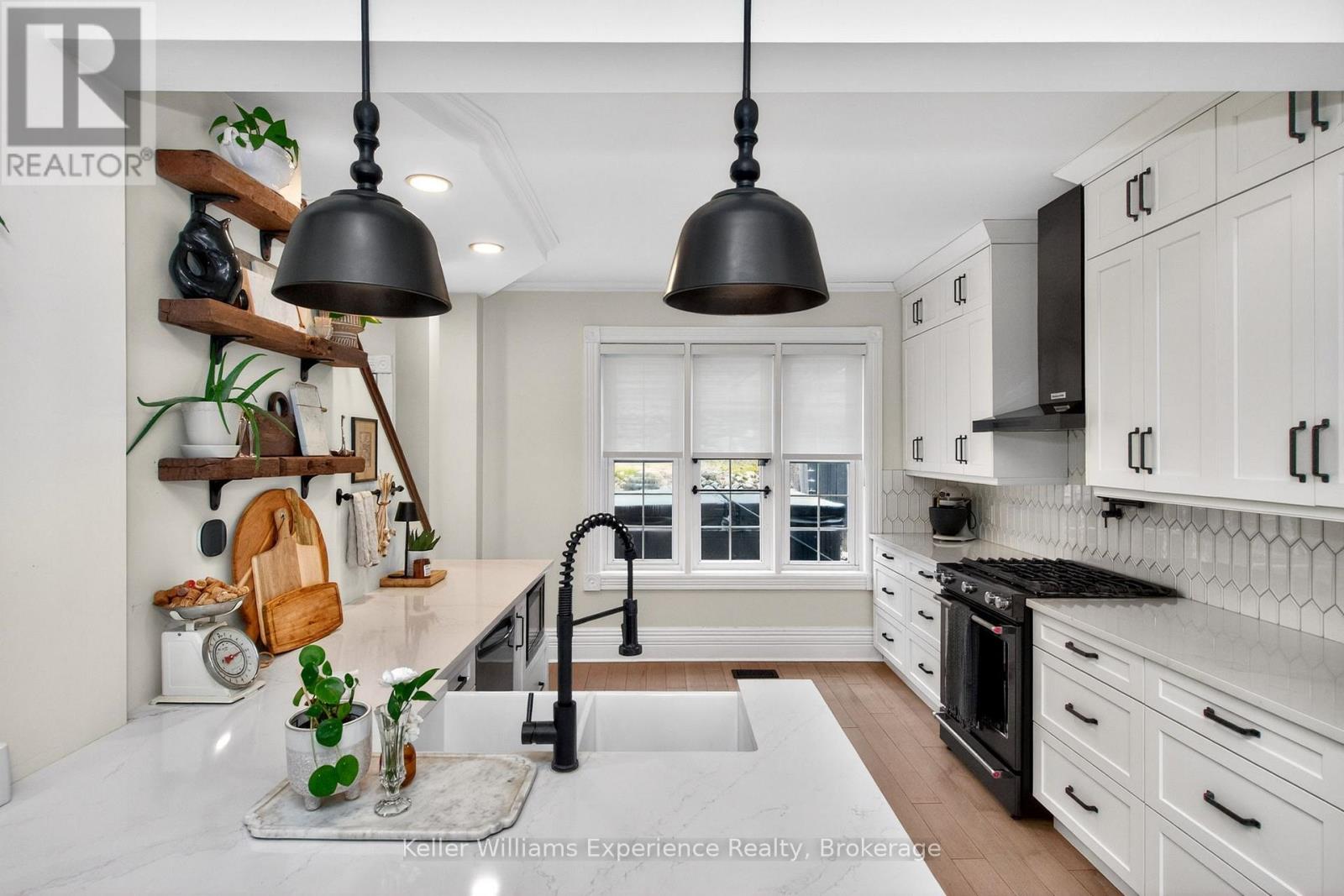 166 Sixth Street, Midland, Ontario  L4R 3X6 - Photo 8 - S13030594