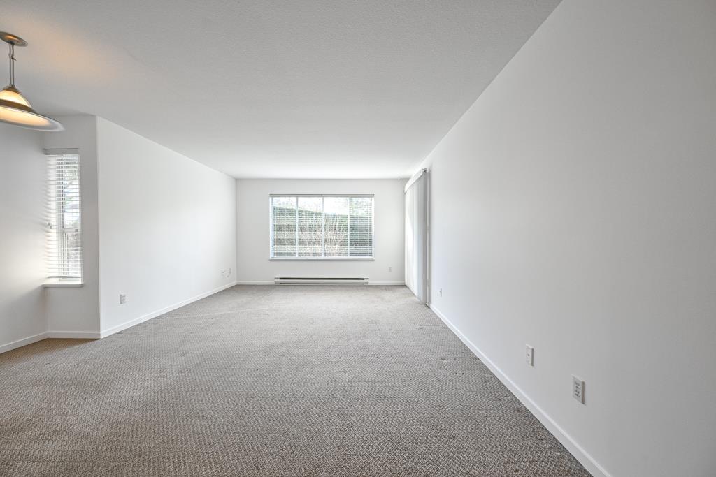 604 1750 Mckenzie Road, Abbotsford, British Columbia  V2S 3Z3 - Photo 2 - R3114519