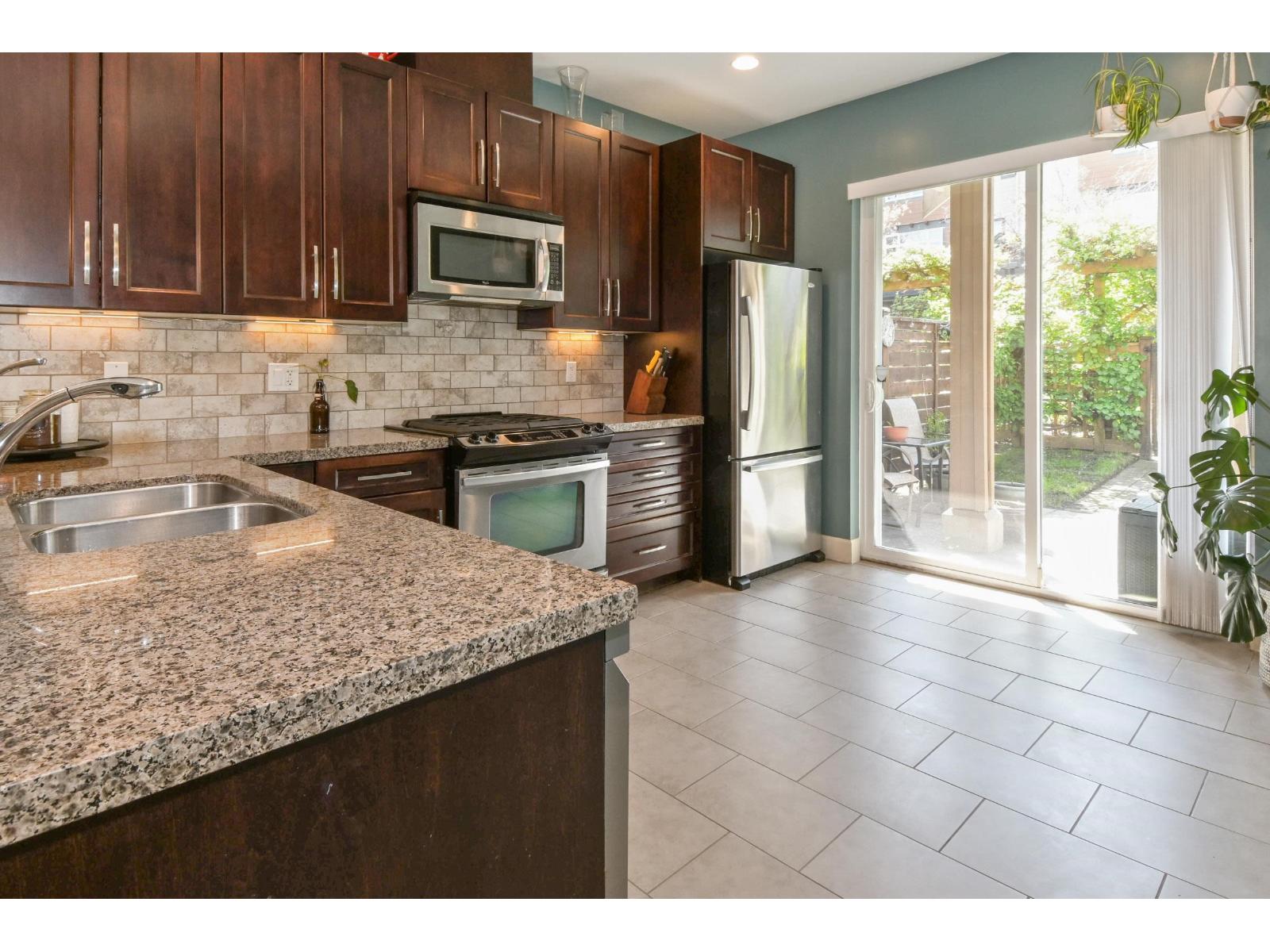 91 2979 156 Street, Surrey, British Columbia  V3Z 8V8 - Photo 8 - R3114543