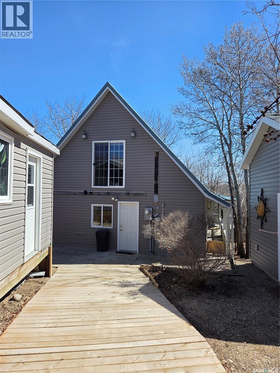 203 10th STREET, White Bear IR 70, Saskatchewan