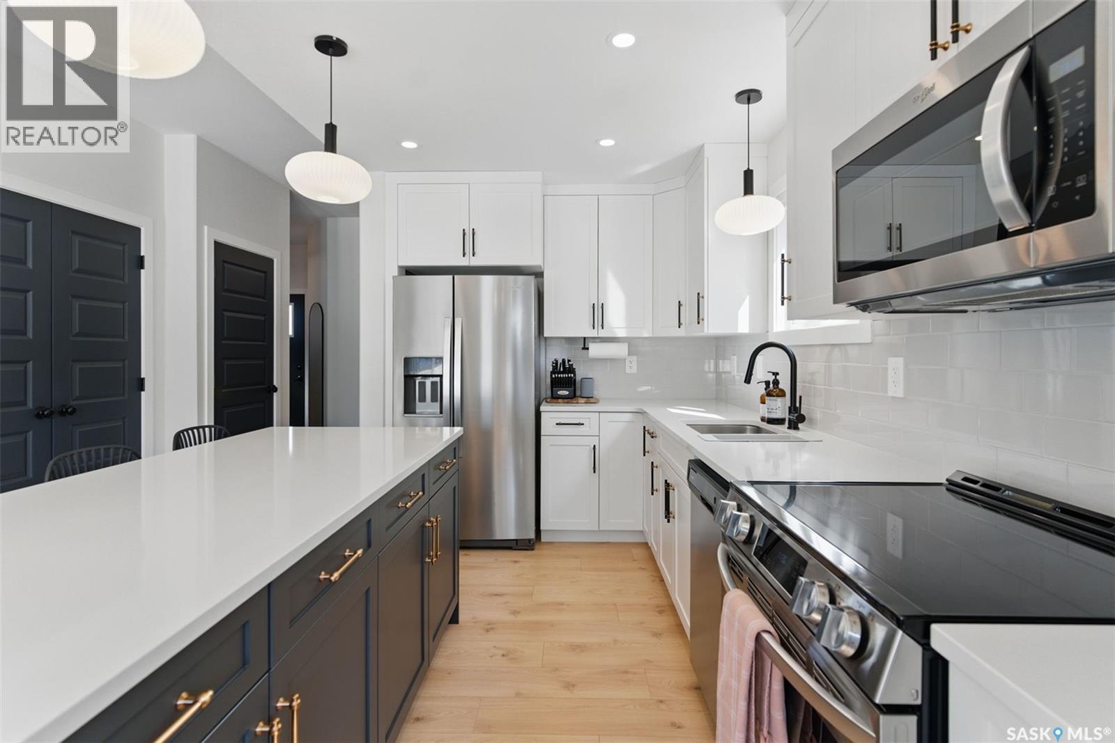 328 Barrett Street, Saskatoon, Saskatchewan  S7W 1C7 - Photo 11 - SK033612