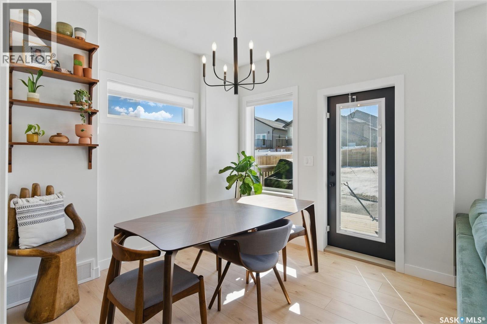 328 Barrett Street, Saskatoon, Saskatchewan  S7W 1C7 - Photo 9 - SK033612