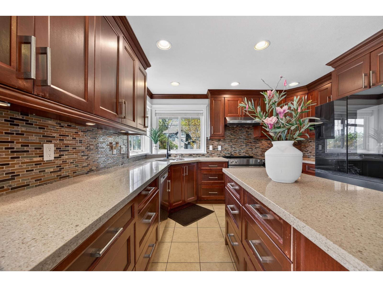 6791 178b Street, Surrey, British Columbia  V3S 9E1 - Photo 10 - R3114609