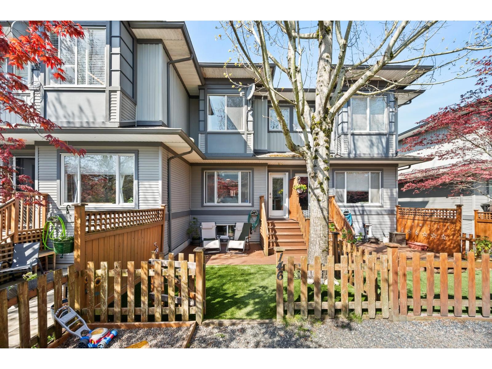 146 18701 66 Avenue, Surrey, British Columbia  V3S 4P3 - Photo 2 - R3112401