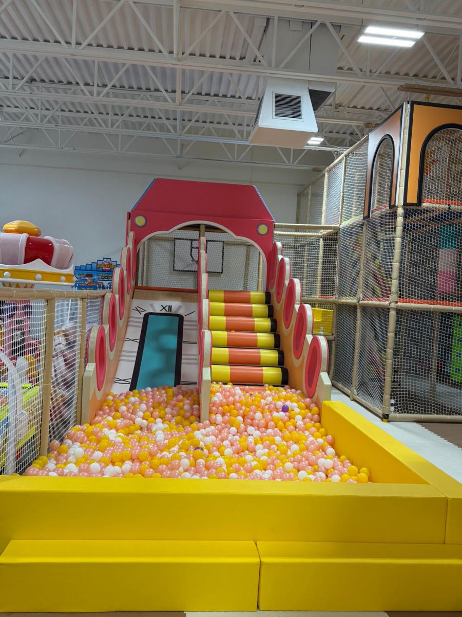 102 & 103 102 & 103, 4812  43a Ave, Leduc, Alberta  T9E 1P3 - Photo 1 - 44743879