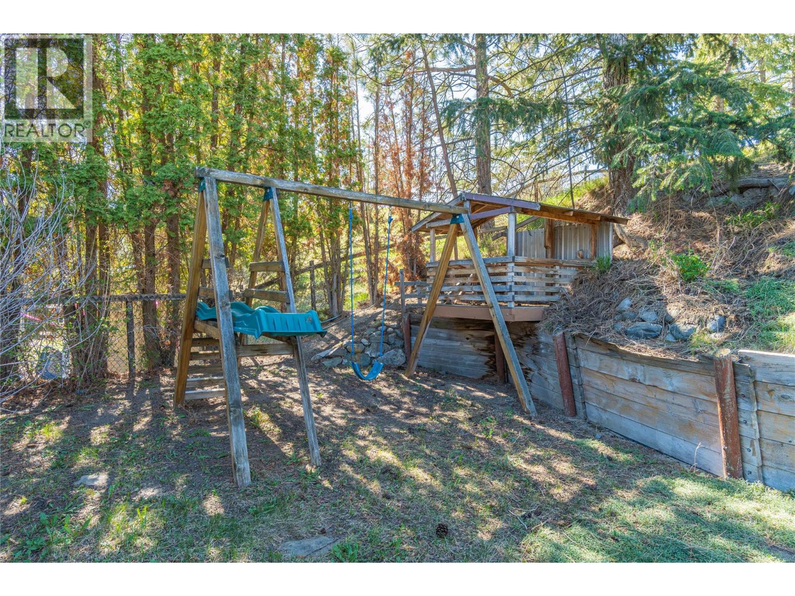 1285 Belair Drive, Kamloops, British Columbia  V2C 5G3 - Photo 33 - 10382352