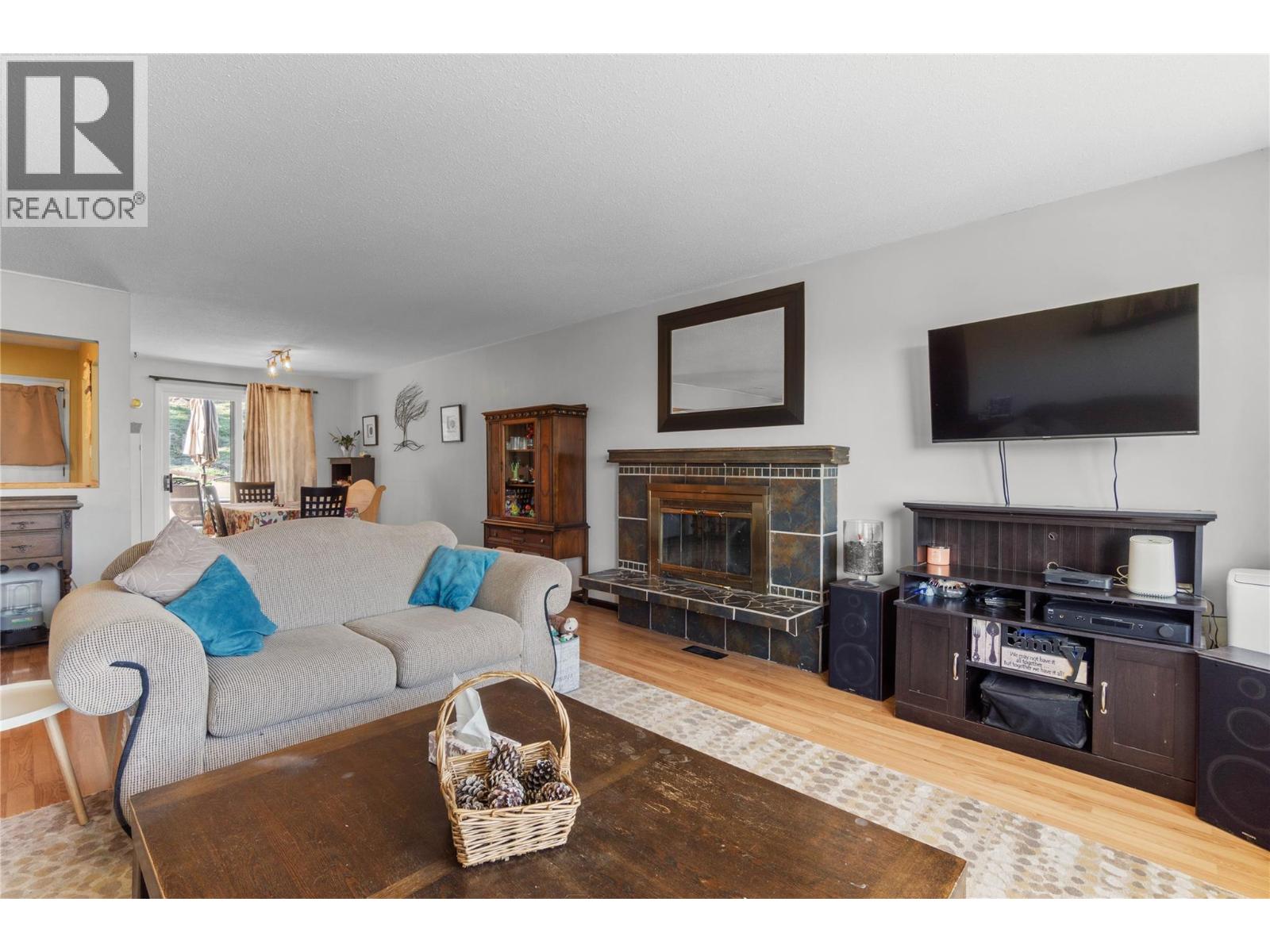 1285 Belair Drive, Kamloops, British Columbia  V2C 5G3 - Photo 6 - 10382352