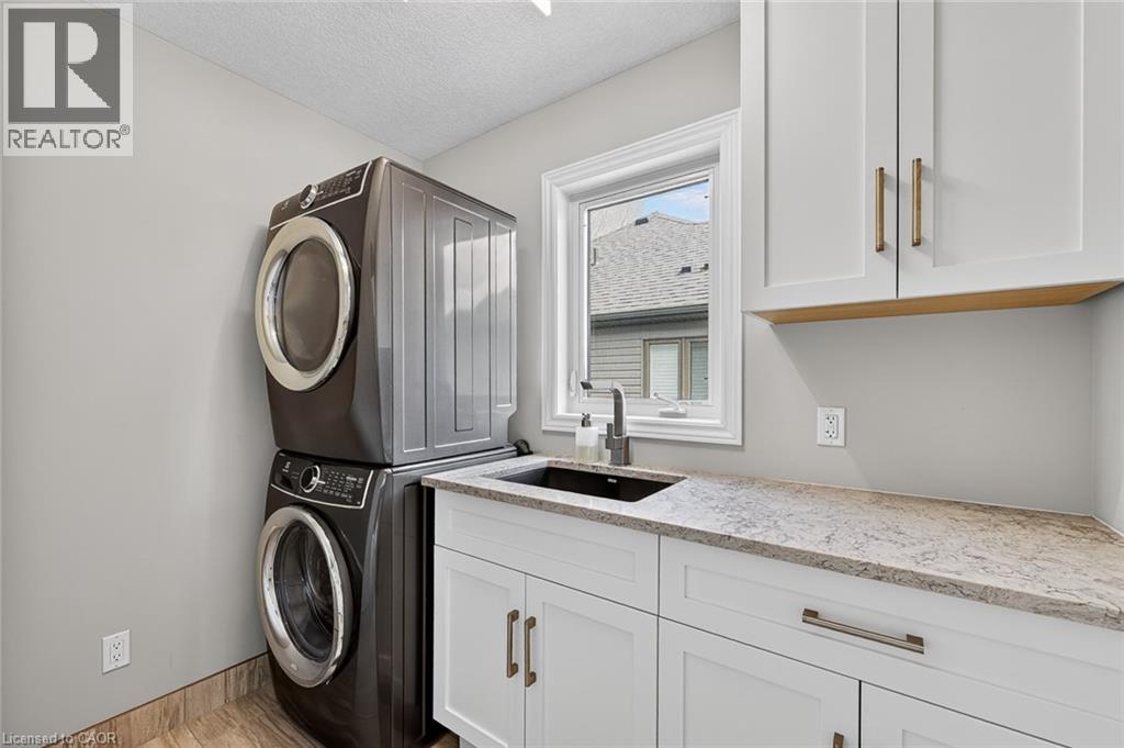 349 Masters Drive, Woodstock, Ontario  N4T 0L2 - Photo 36 - 40822816