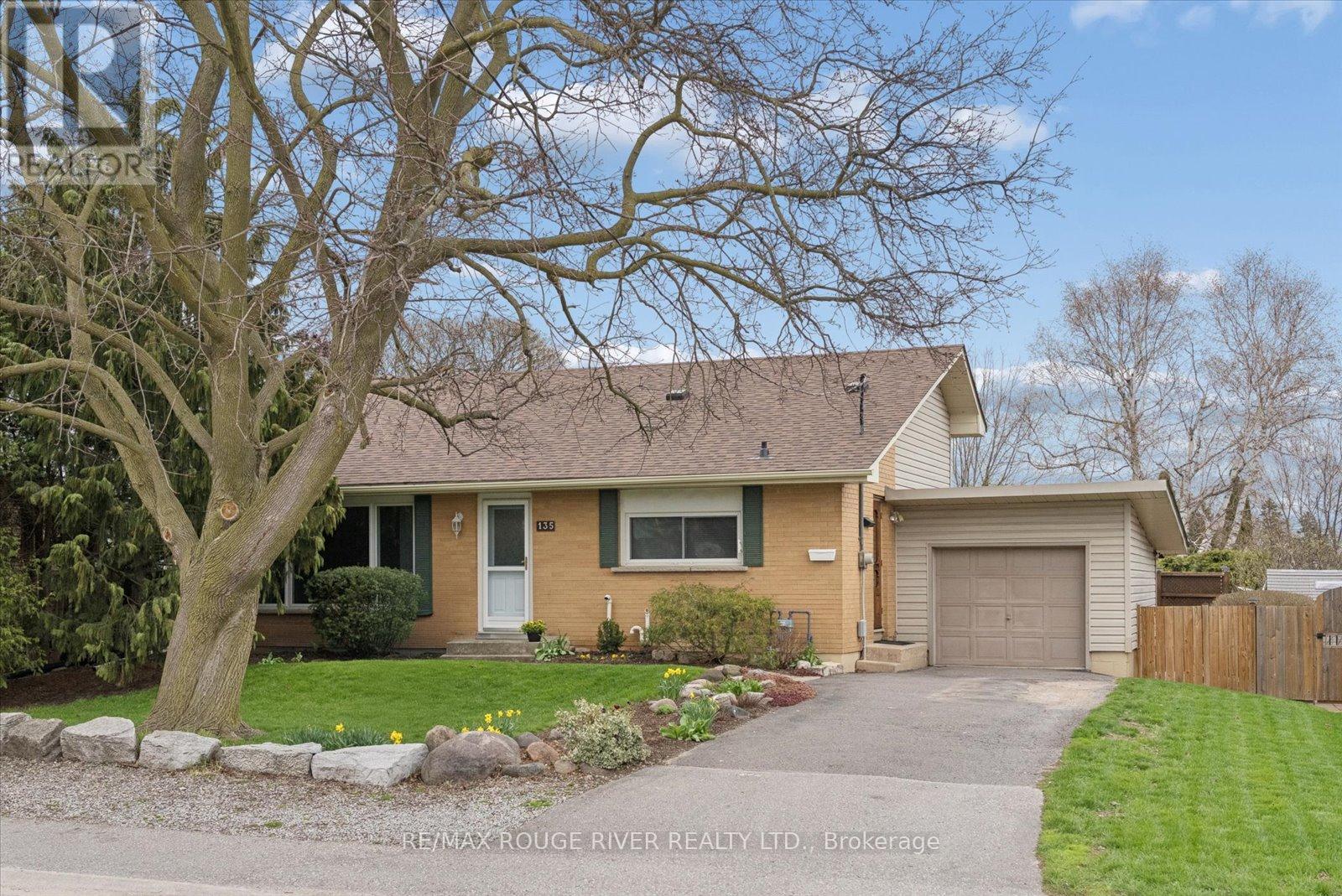 $699,900135 High Street, Clarington, Ontario