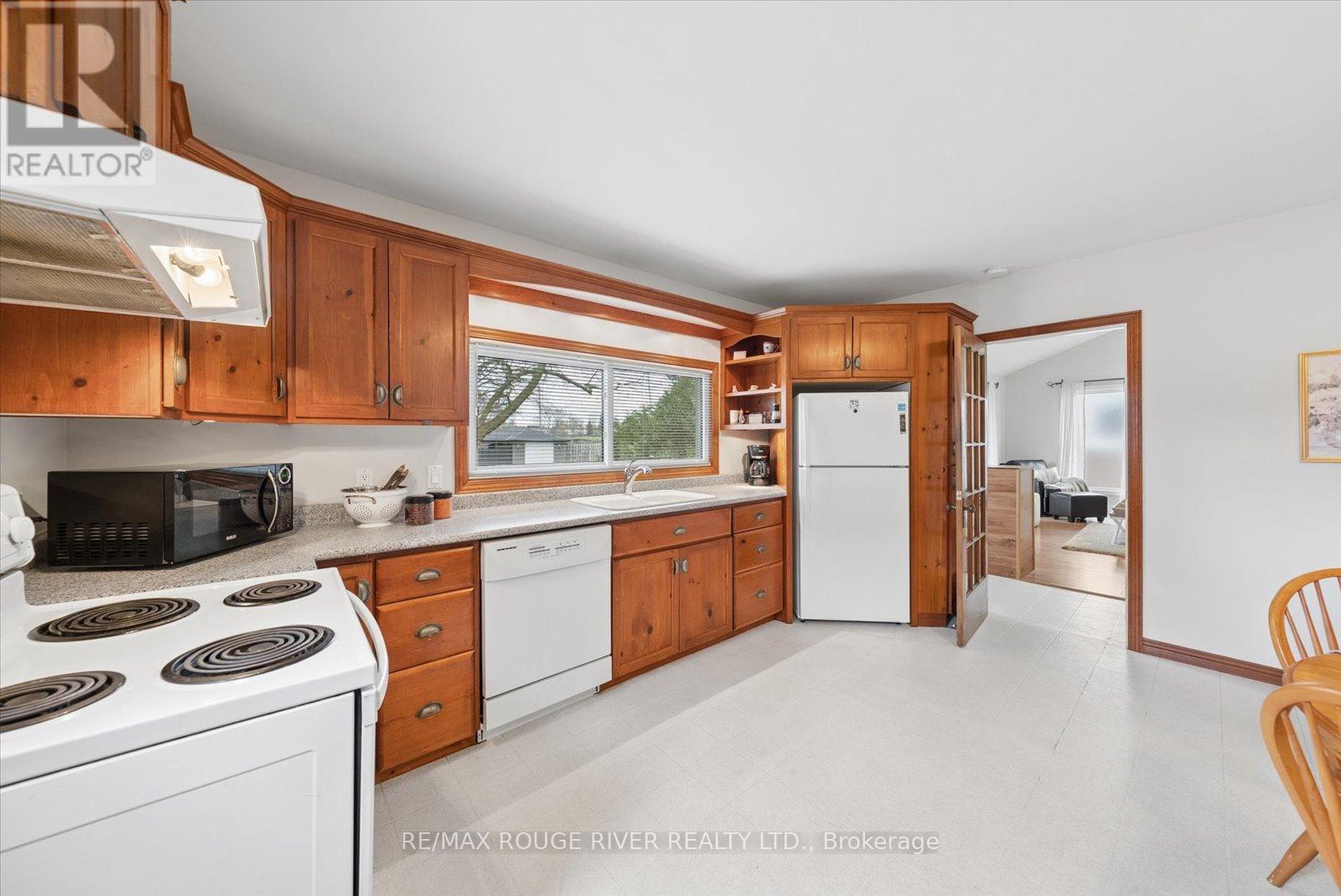 135 High Street, Clarington, Ontario  L1C 3B9 - Photo 6 - E13031402