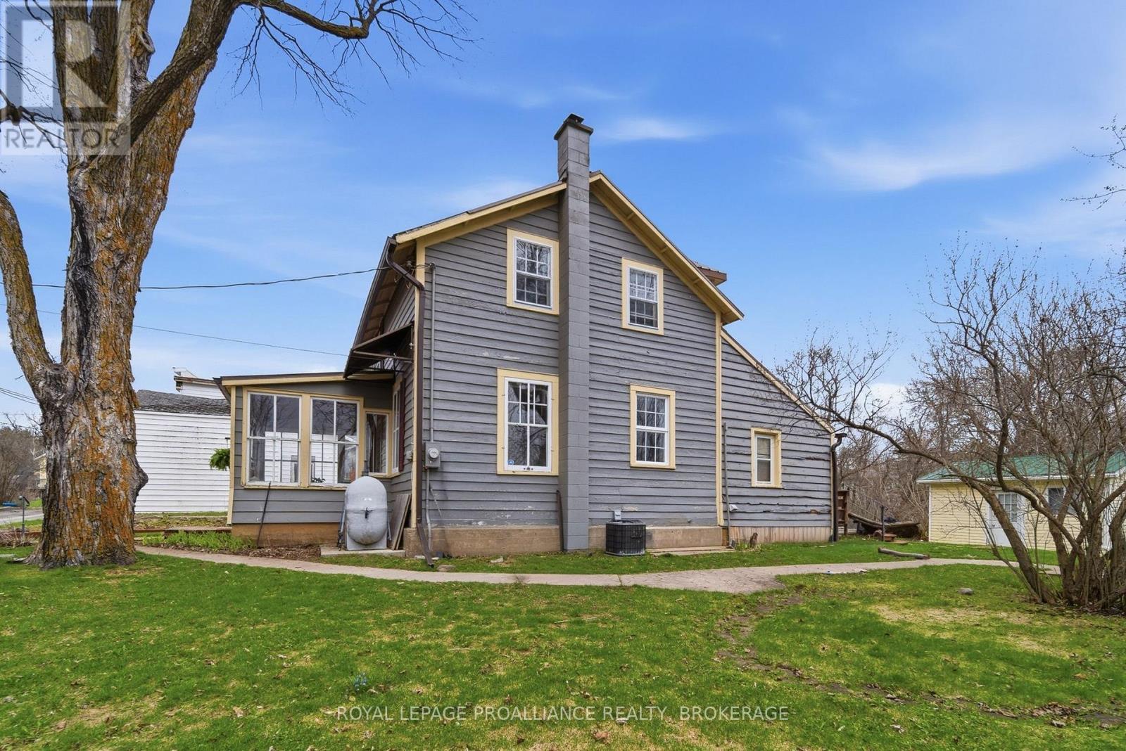 8 Ewart Street, Stone Mills, Ontario  K0K 3N0 - Photo 4 - X13031464