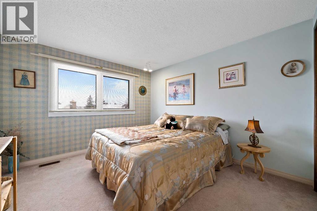 14 Rossmere Crescent, Medicine Hat, Alberta  T1B 2H4 - Photo 20 - A2302164