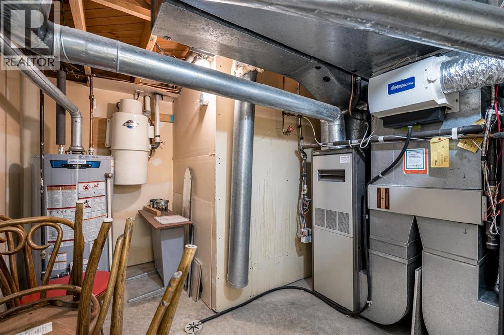 14 Rossmere Crescent, Medicine Hat, Alberta  T1B 2H4 - Photo 30 - A2302164