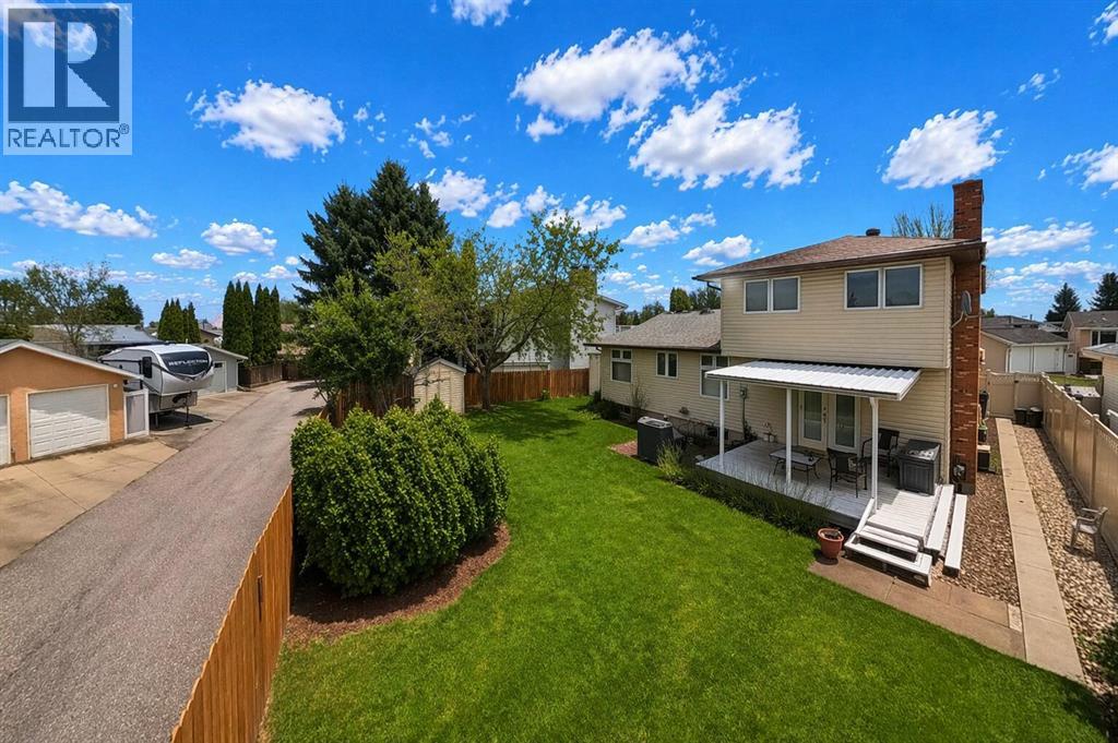 14 Rossmere Crescent, Medicine Hat, Alberta  T1B 2H4 - Photo 39 - A2302164