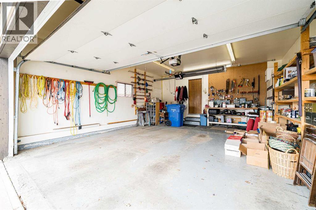 14 Rossmere Crescent, Medicine Hat, Alberta  T1B 2H4 - Photo 31 - A2302164