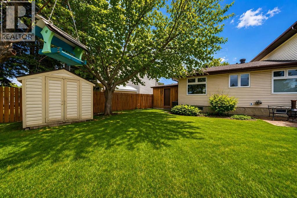 14 Rossmere Crescent, Medicine Hat, Alberta  T1B 2H4 - Photo 37 - A2302164