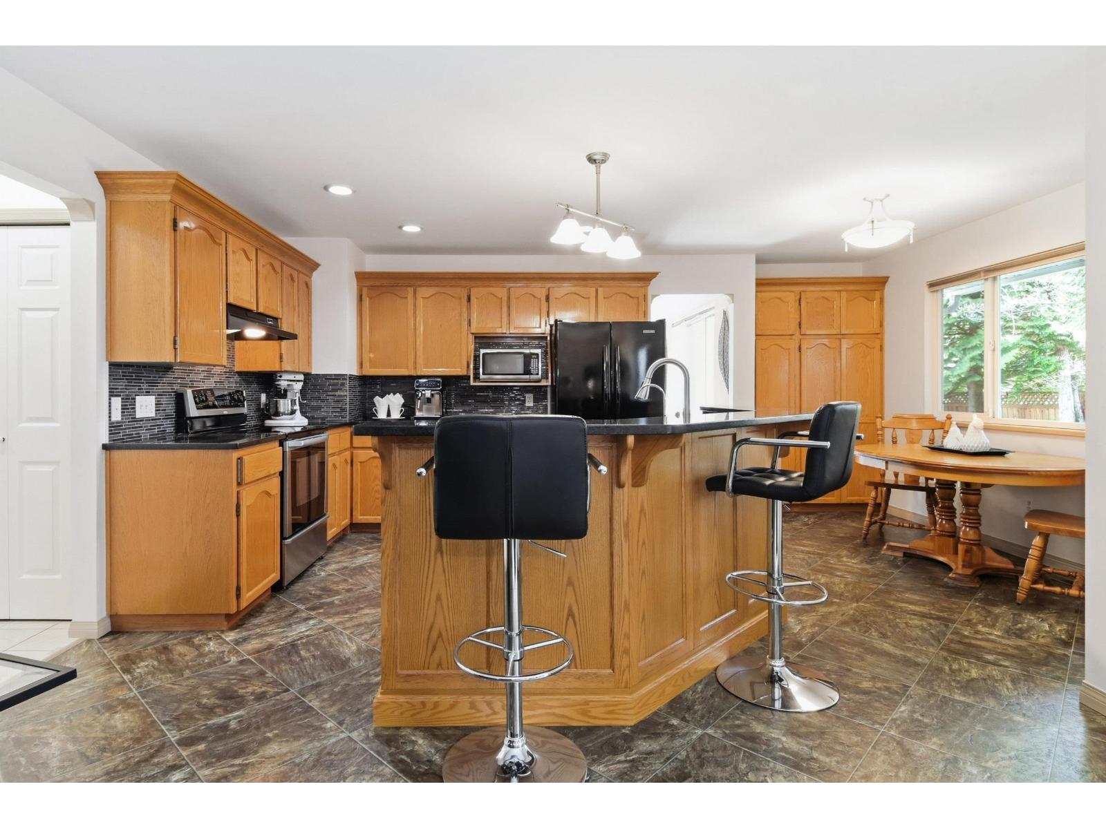 6022 187 Street, Surrey, British Columbia  V3S 7P3 - Photo 12 - R3114205