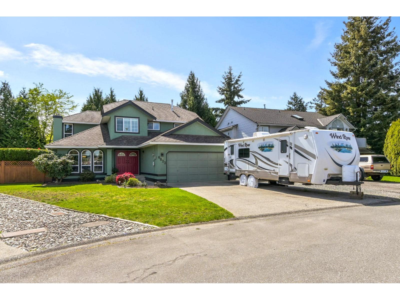 6022 187 Street, Surrey, British Columbia  V3S 7P3 - Photo 2 - R3114205