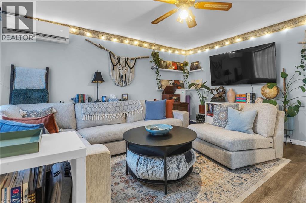 26 Stafford Street, Woodstock, Ontario  N4S 3Z6 - Photo 3 - 40821222