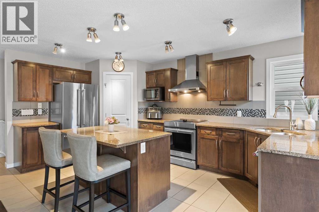 74 Hillcrest Street Sw, Airdrie, Alberta  T4B 0Y7 - Photo 8 - A2283387