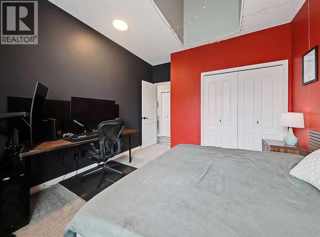 104 Prestwick Gardens SE, Calgary, Alberta  T2Z 3V4 - Photo 18 - A2299381