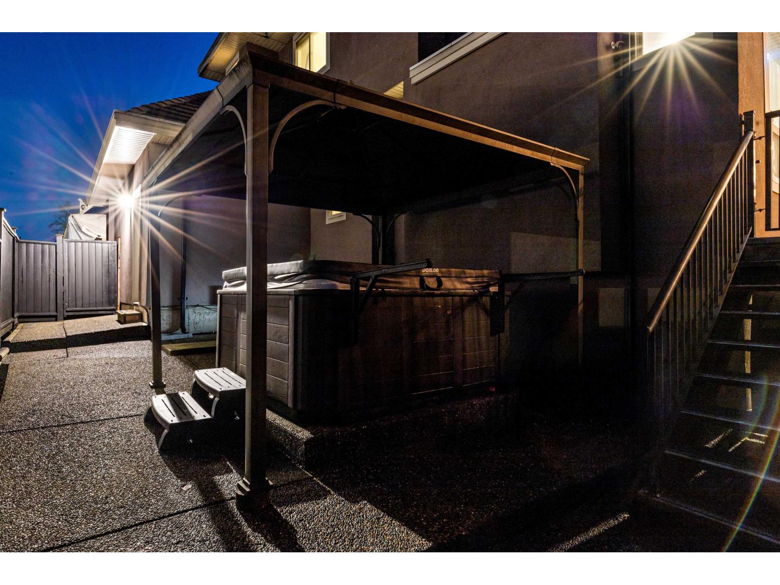 8741 163a Street, Surrey, British Columbia  V4N 1C3 - Photo 38 - R3114599