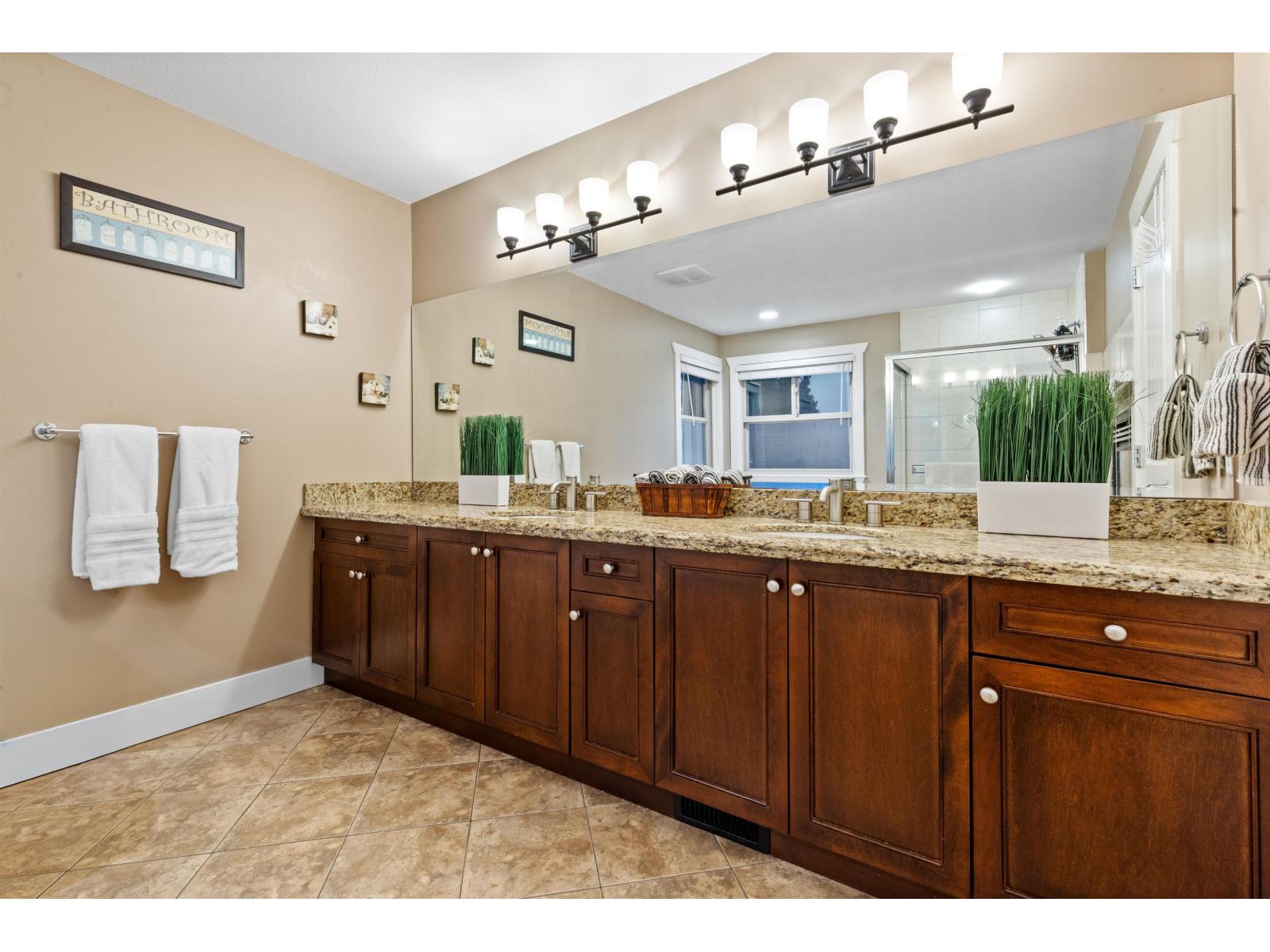 8741 163a Street, Surrey, British Columbia  V4N 1C3 - Photo 27 - R3114599