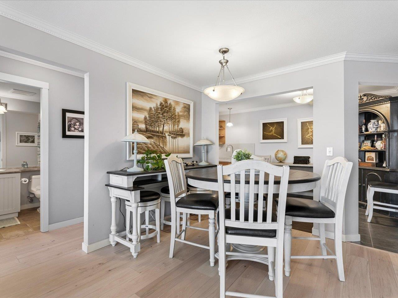 112 15621 Marine Drive, White Rock, British Columbia  V4B 1E1 - Photo 9 - R3113684