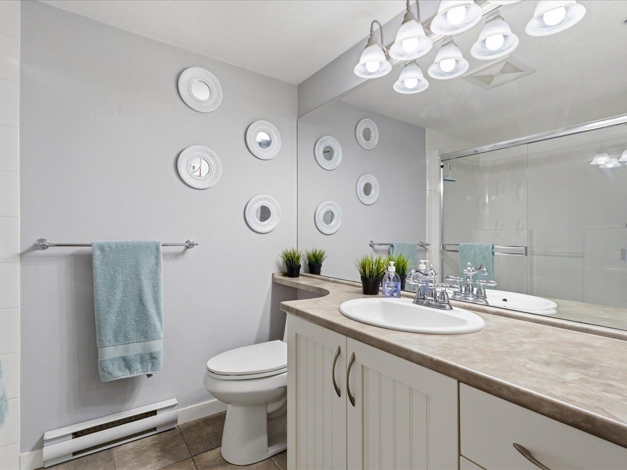 112 15621 Marine Drive, White Rock, British Columbia  V4B 1E1 - Photo 16 - R3113684