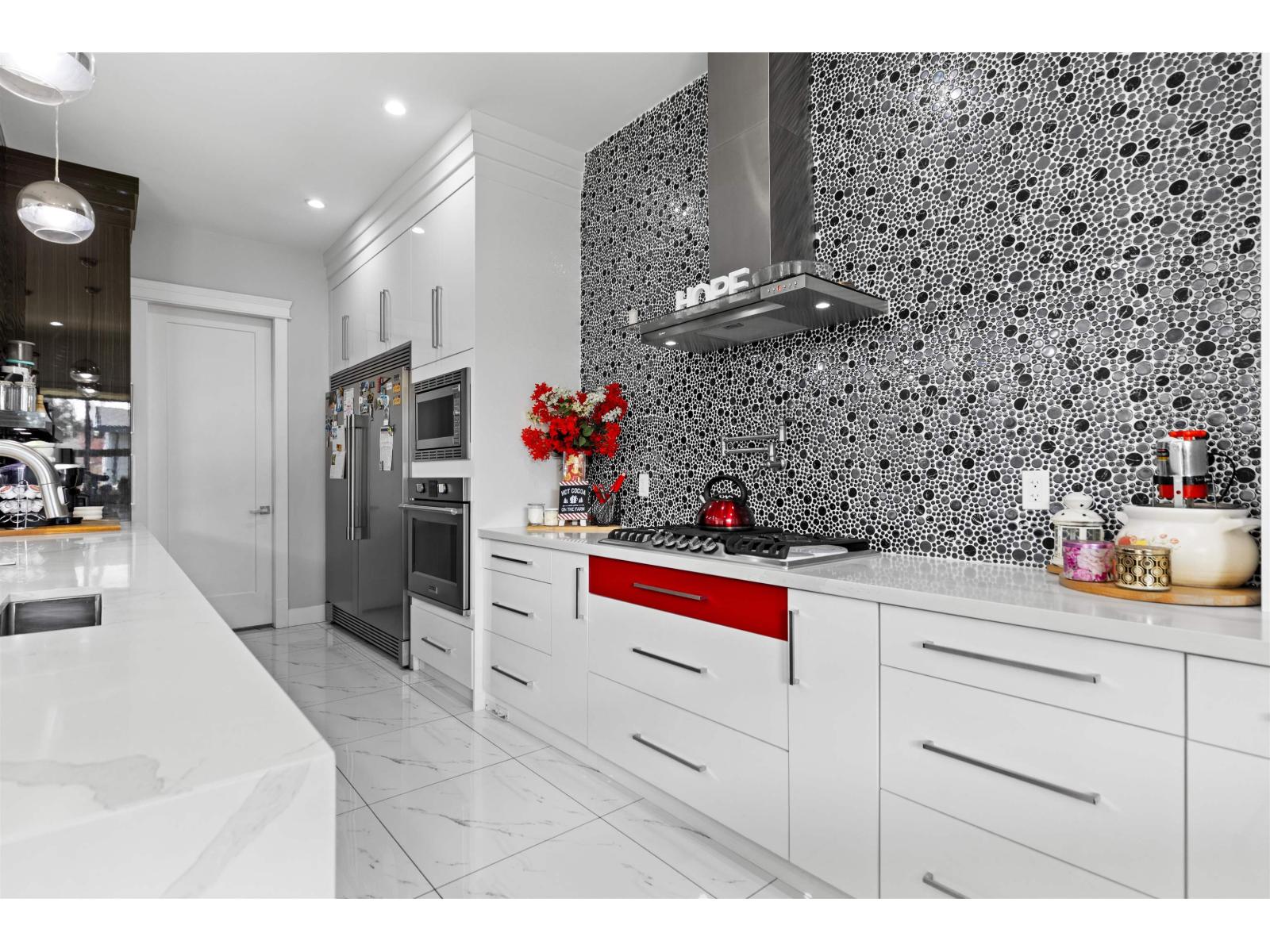 10578 127a Street, Surrey, British Columbia  V3V 0B4 - Photo 10 - R3112790