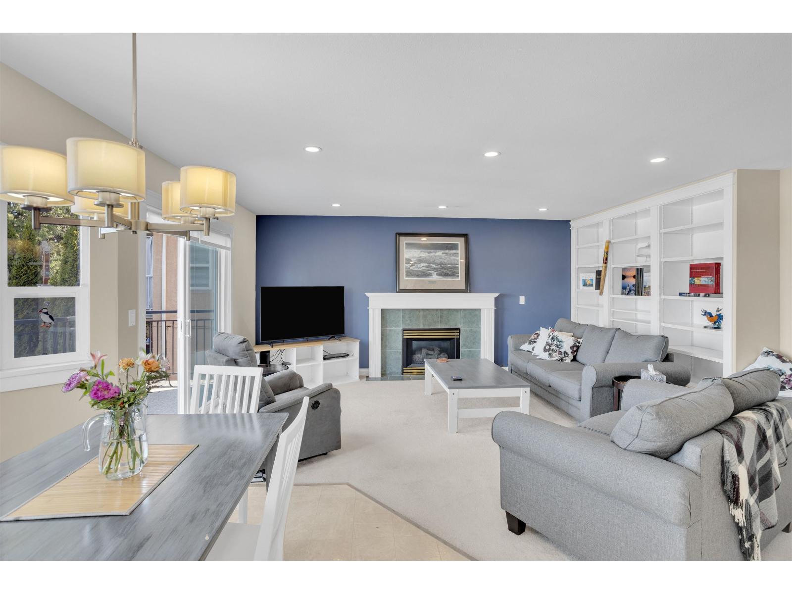 12015 100a Avenue, Surrey, British Columbia  V3V 2Y4 - Photo 13 - R3113891