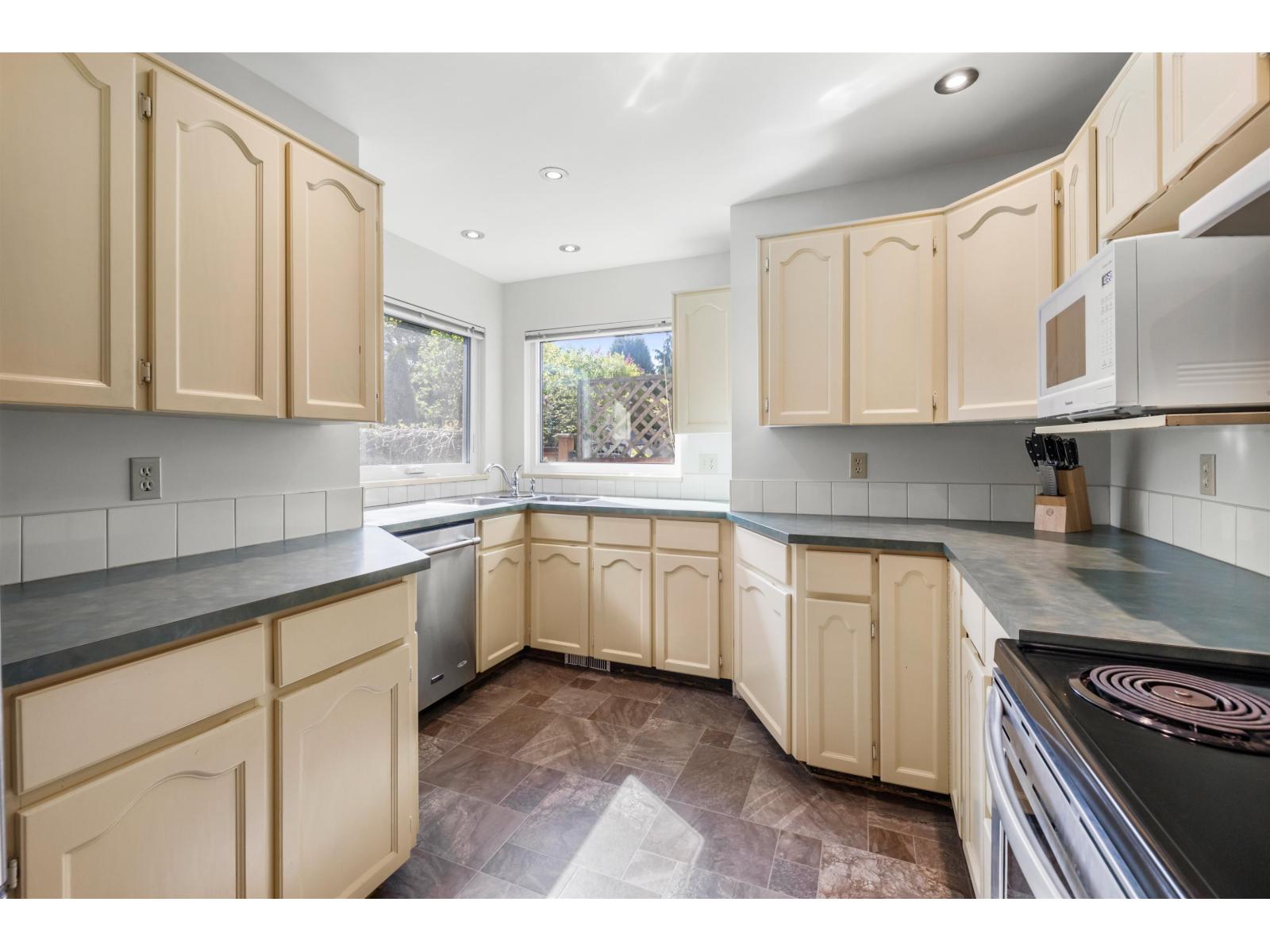 9366 209b Street, Langley, British Columbia  V1M 1R8 - Photo 15 - R3113551