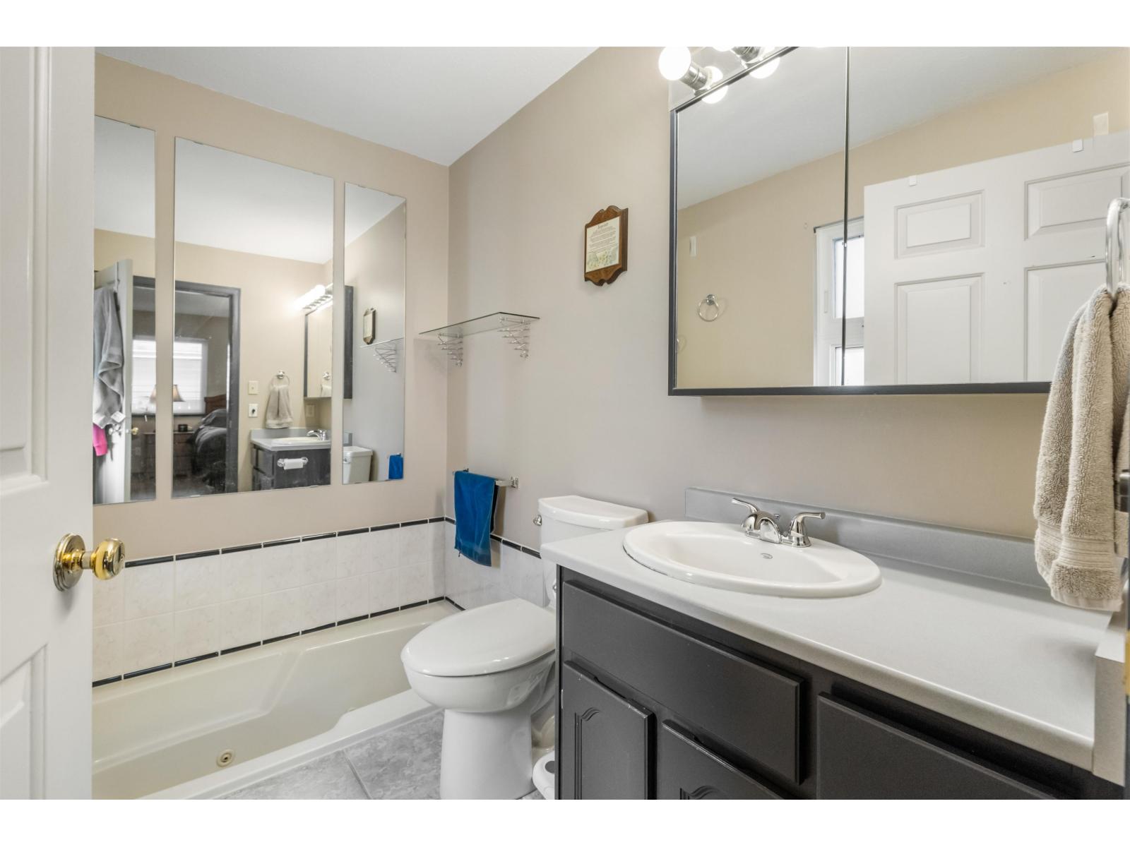 9366 209b Street, Langley, British Columbia  V1M 1R8 - Photo 21 - R3113551