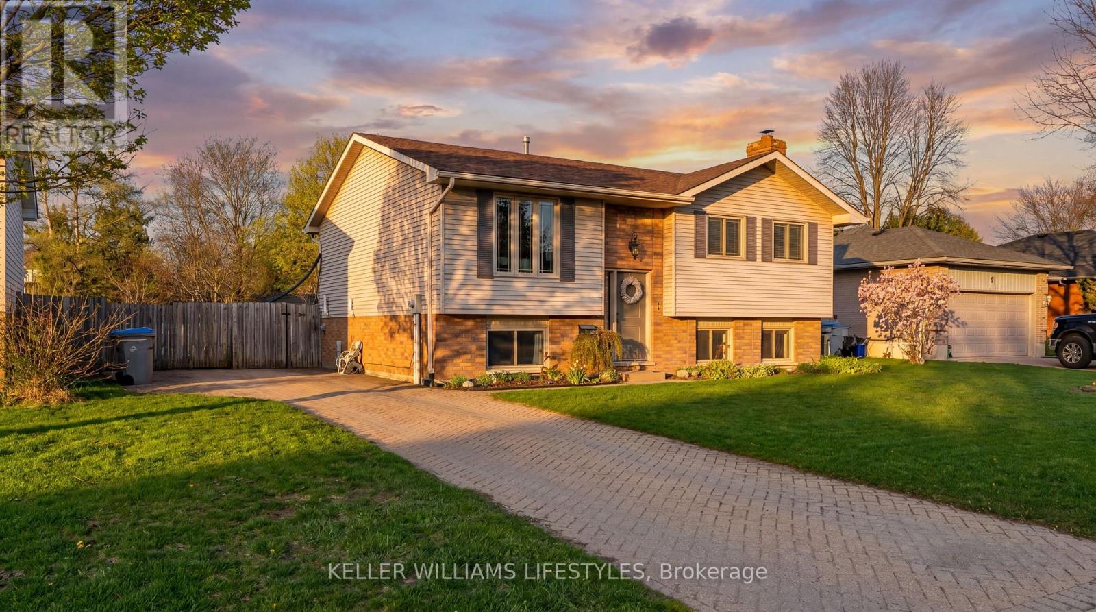 7 PEARSON AVENUE, Strathroy-Caradoc, Ontario