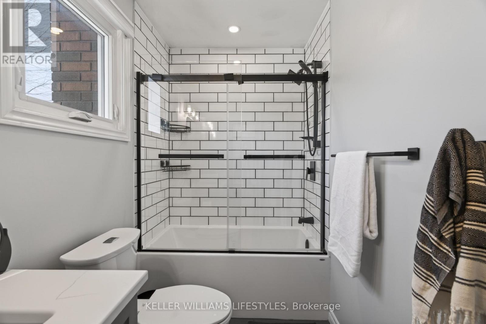 7 Pearson Avenue, Strathroy-Caradoc, Ontario  N7G 3X8 - Photo 18 - X13031584