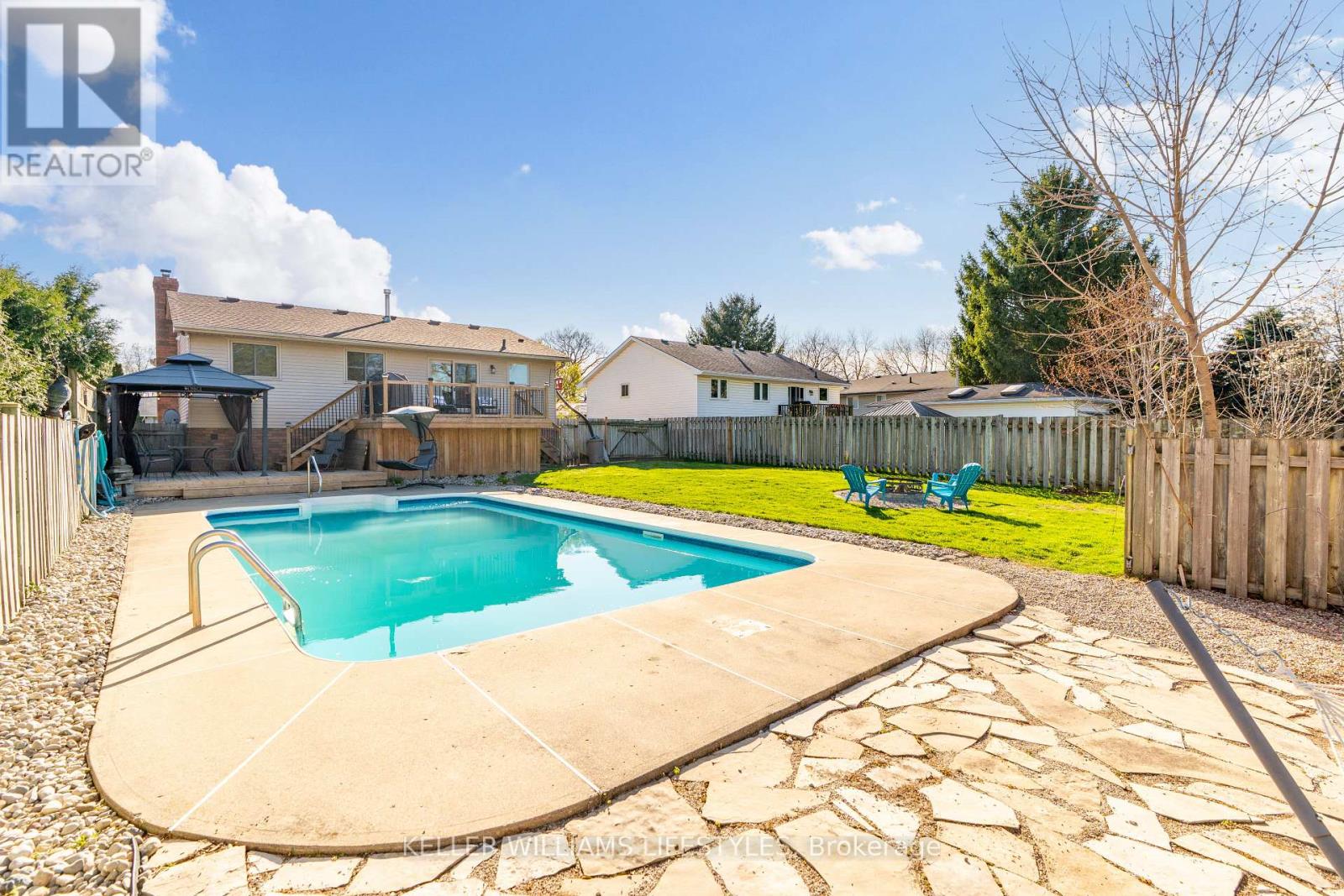 7 Pearson Avenue, Strathroy-Caradoc, Ontario  N7G 3X8 - Photo 42 - X13031584