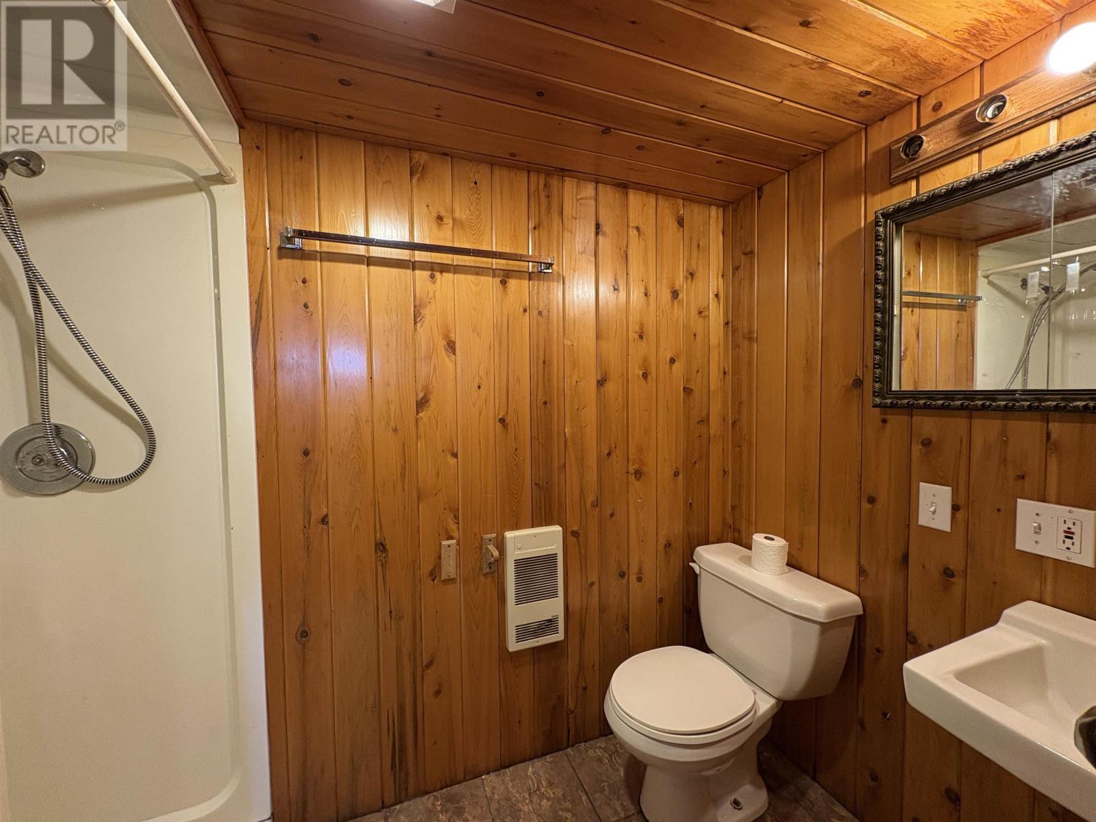 605 Crowe Ave, Fort Frances, Ontario  P9A 2L5 - Photo 18 - TB2600398