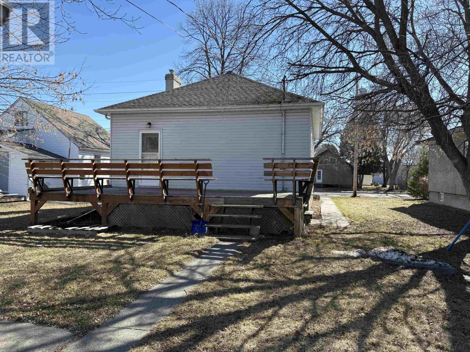 605 Crowe Ave, Fort Frances, Ontario  P9A 2L5 - Photo 23 - TB2600398