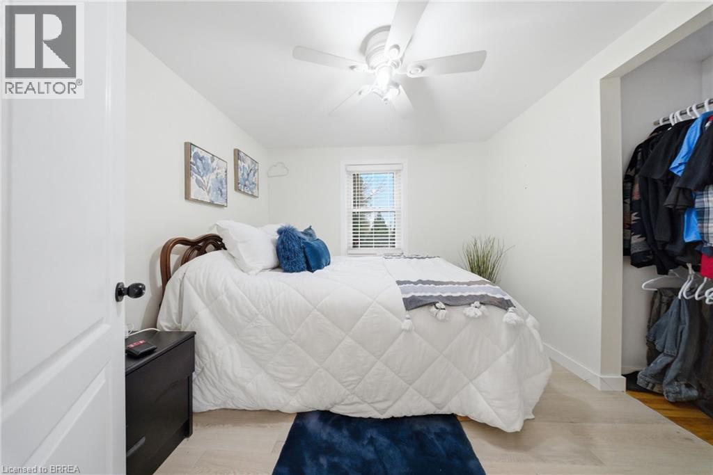 71 Fourth Avenue, Brantford, Ontario  N3S 6P6 - Photo 14 - 40819365