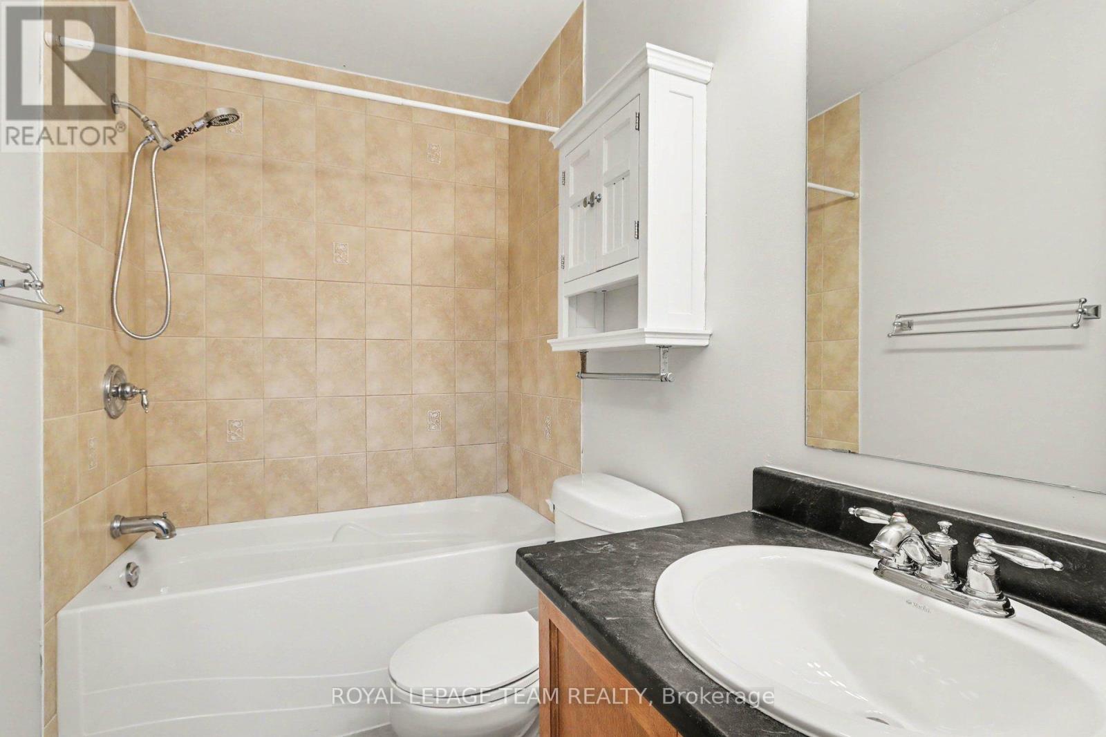 2100 Madrid Avenue, Ottawa, Ontario  K2J 0K4 - Photo 25 - X13031282