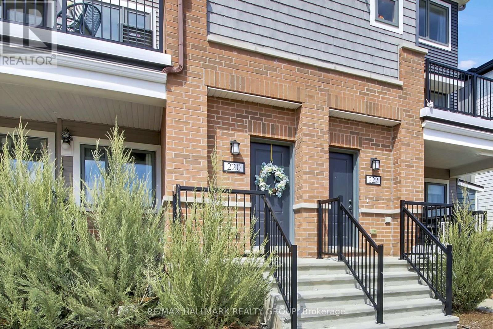 220 Pilot Private, Ottawa, Ontario  K2V 0S4 - Photo 2 - X13031366