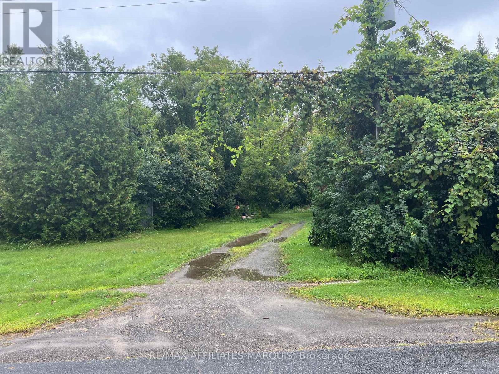 75 Union Street, Montague, Ontario  K7A 4S4 - Photo 1 - X13031492