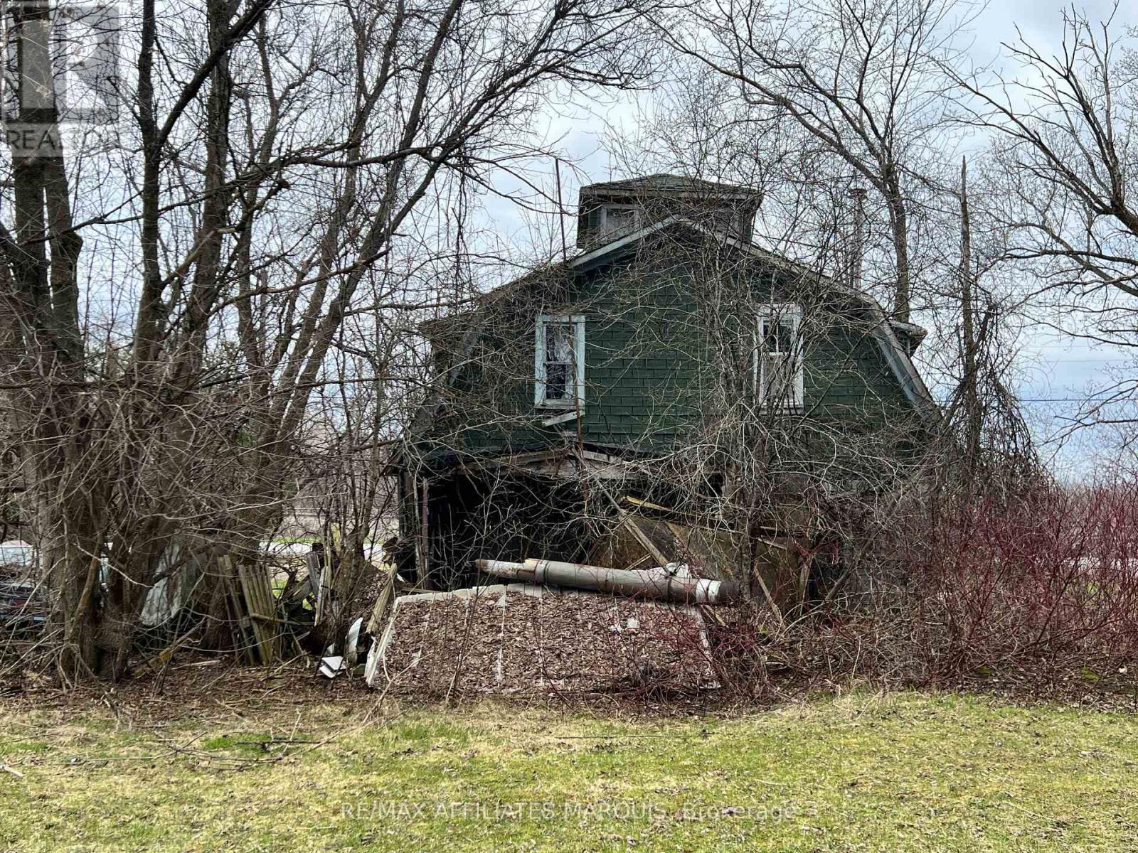 75 Union Street, Montague, Ontario  K7A 4S4 - Photo 8 - X13031492