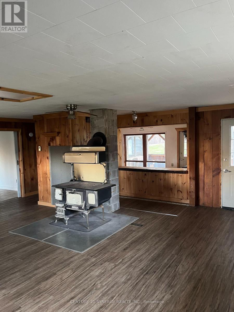 1018 Folger Road, Frontenac (Frontenac North), Ontario  K0H 2J0 - Photo 26 - X13031514