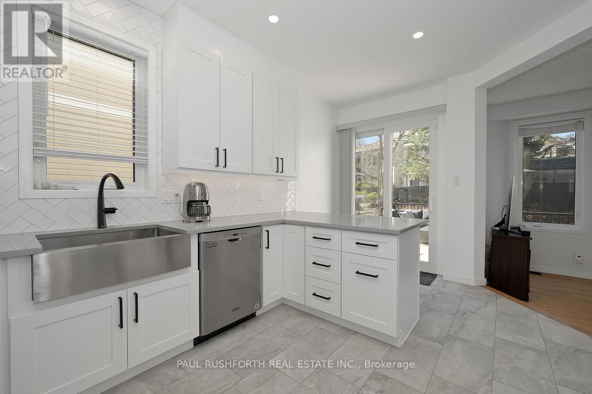 338 Kinghorn Crescent, Ottawa, Ontario  K2K 3R5 - Photo 7 - X13031566
