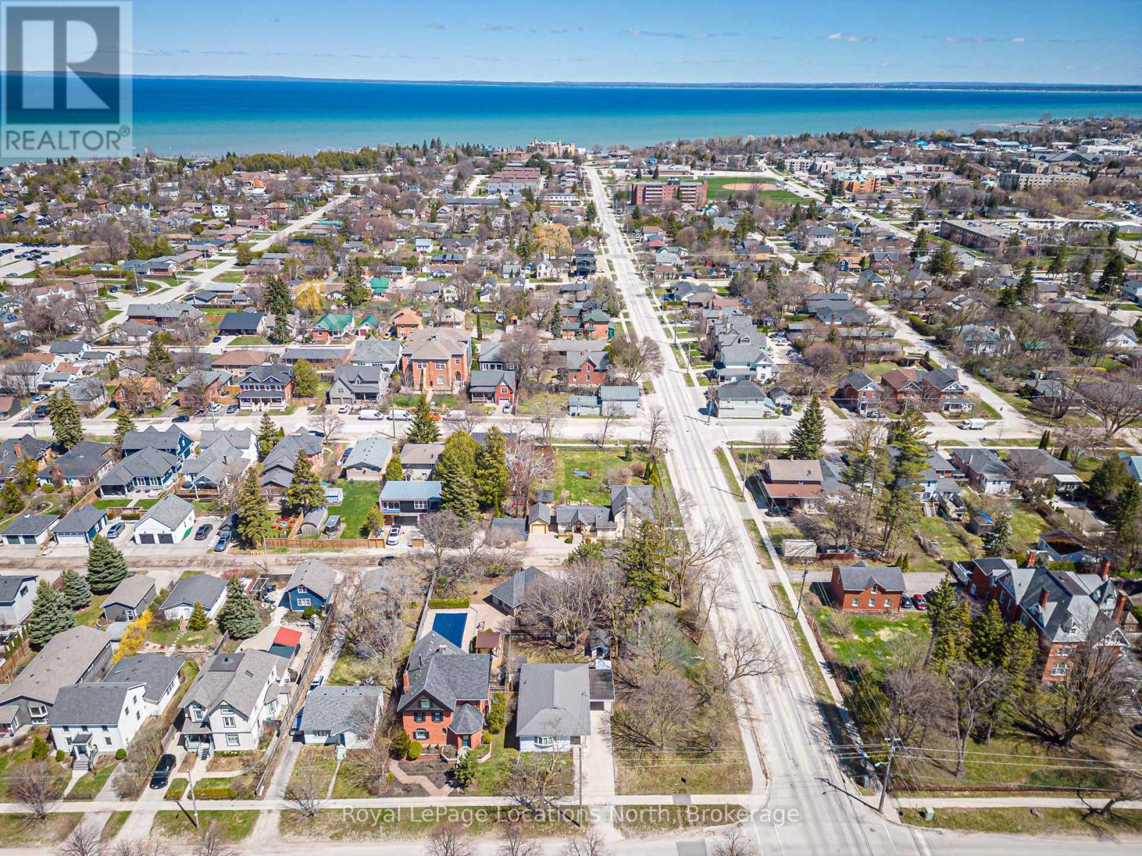 149 Minnesota Street, Collingwood, Ontario  L9Y 3S3 - Photo 3 - S12684652