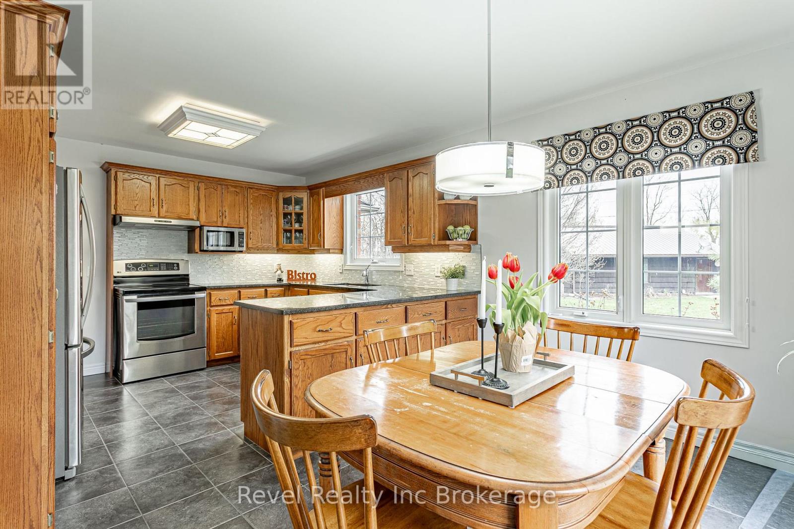 152 North Town Line E, Ingersoll, Ontario  N5C 2B6 - Photo 12 - X13031356