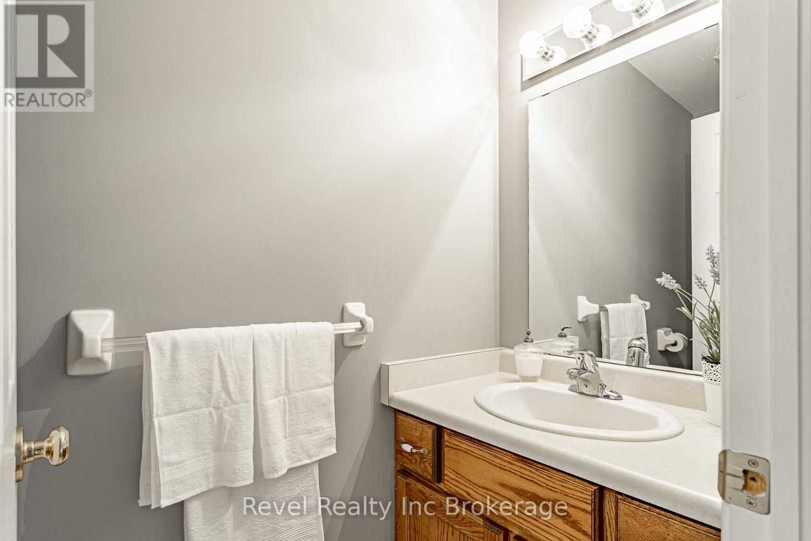 152 North Town Line E, Ingersoll, Ontario  N5C 2B6 - Photo 18 - X13031356